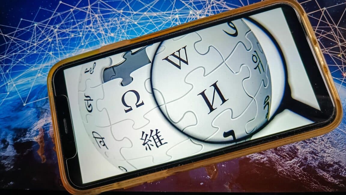 Wikipediaがイギリスの法律に負けちゃった？ユーザーID確認義務の不安って何？