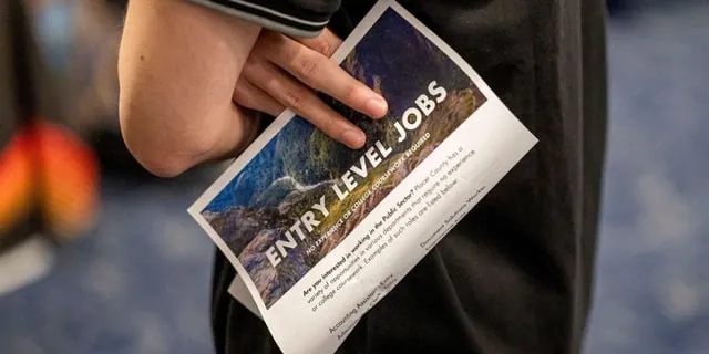 AIのせいで若い人の初めての仕事が減ってるって話、知ってた?